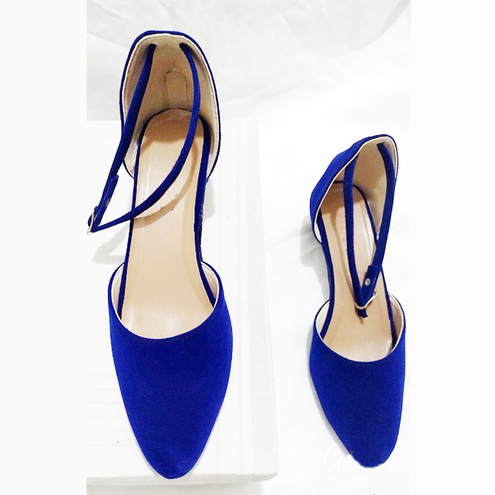 Velvet Pump Shoes - Image 6