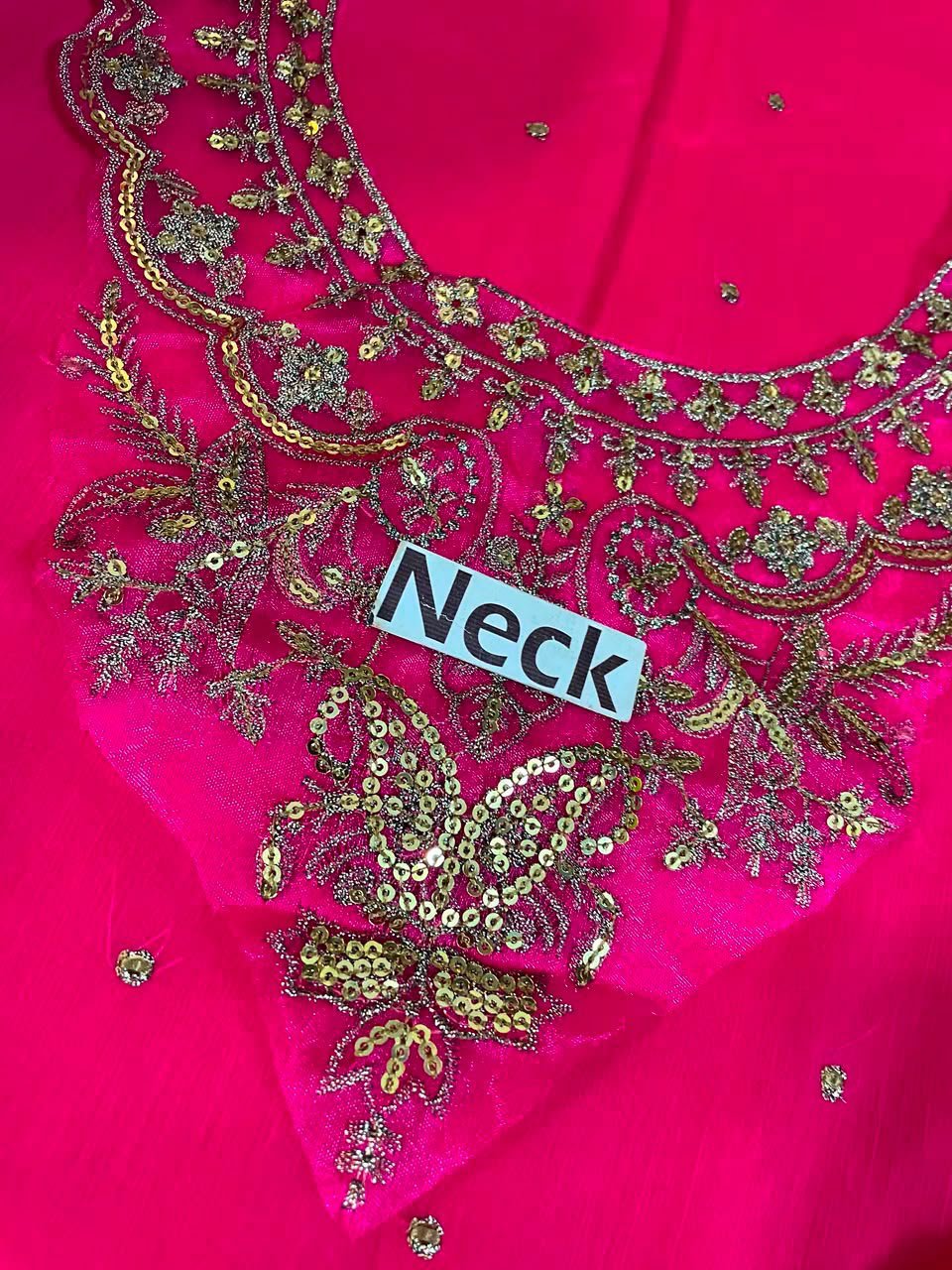 HARIS SHAKEEL LUXURY COLLECTION - Image 3