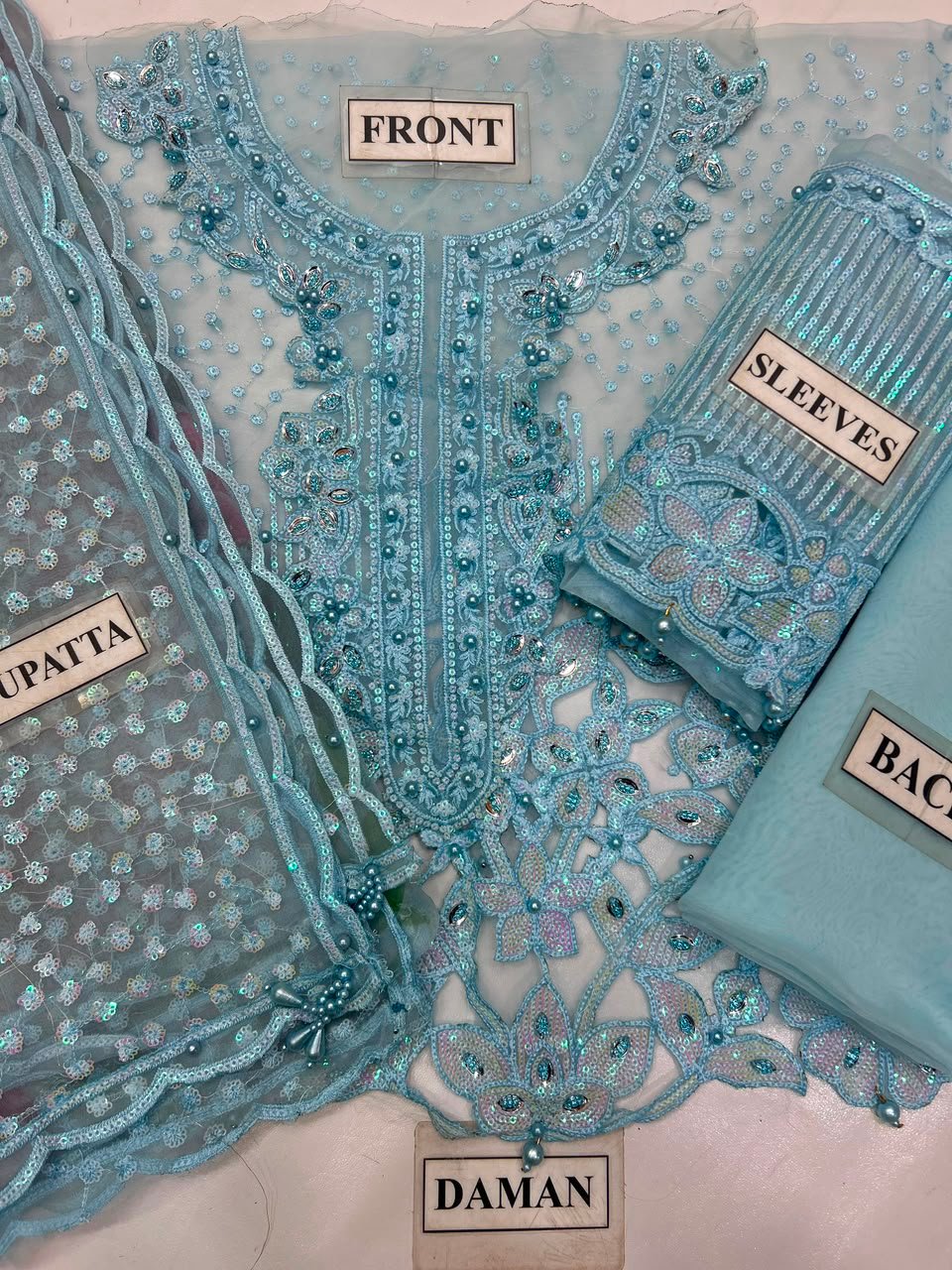 BAROQUE CHANTELL - Image 3